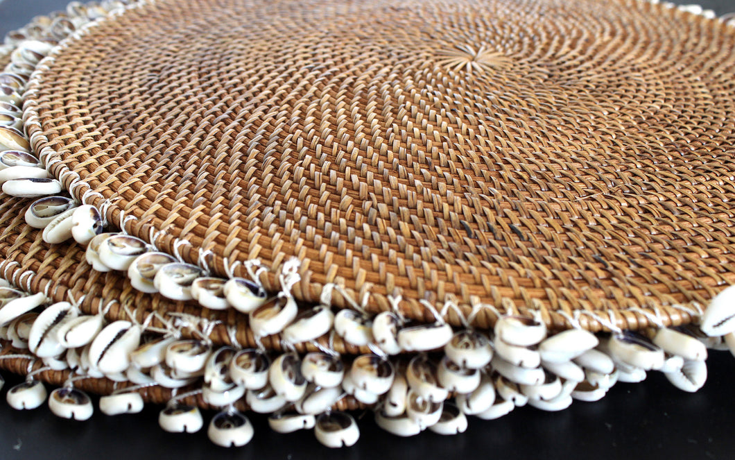 Natural rattan round platter with hand stringed shells